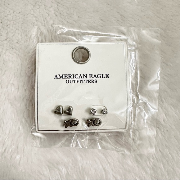 Britton’s eBoutique FREE SHIPPING & Selected Item for Buyers! - Picture 3 of 9